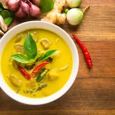 Jak smakuje curry? Odkryj wyjątkowe smaki i aromaty tej potrawy